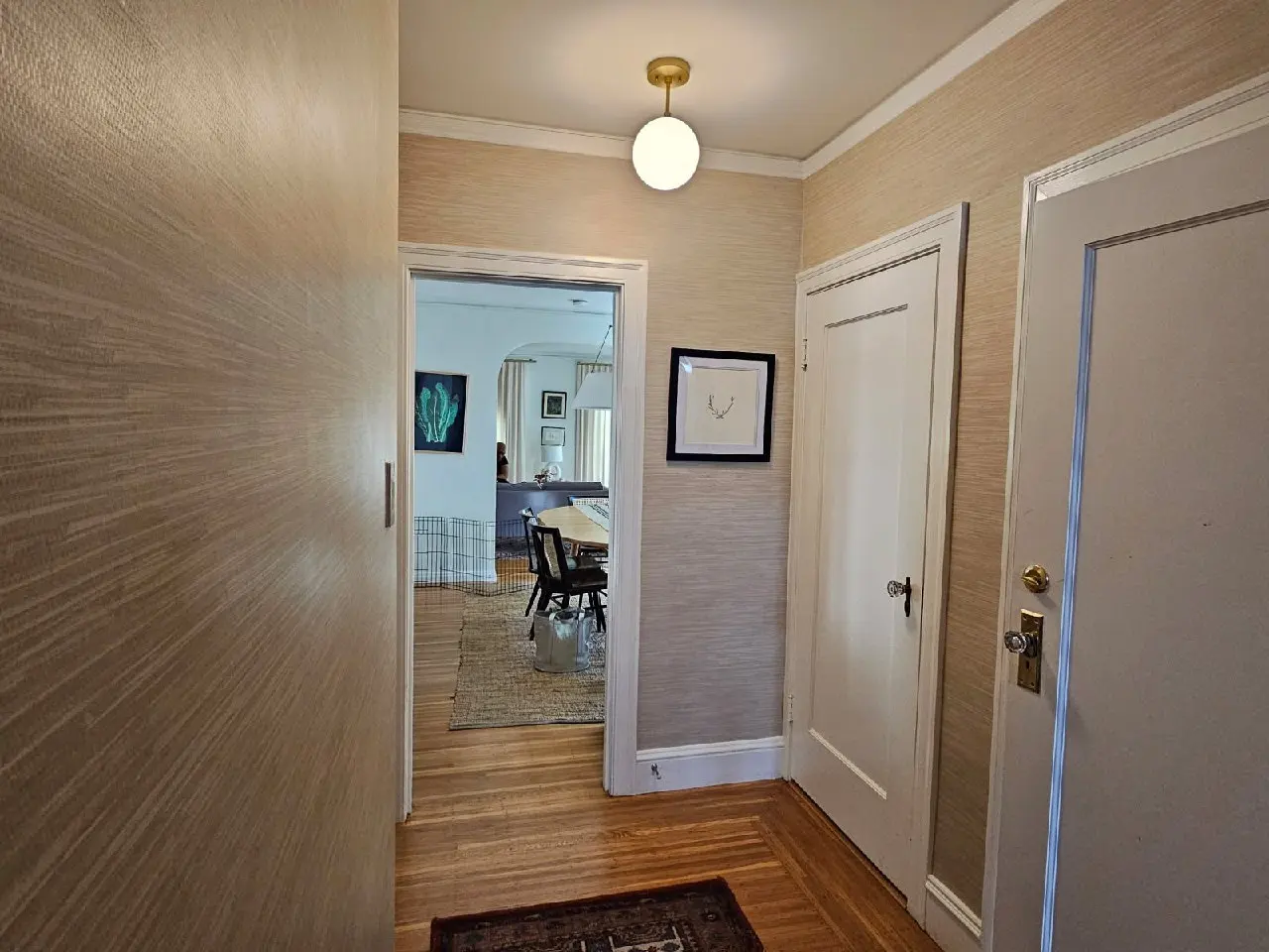 Wallpaper installation service in Avondale, AZ