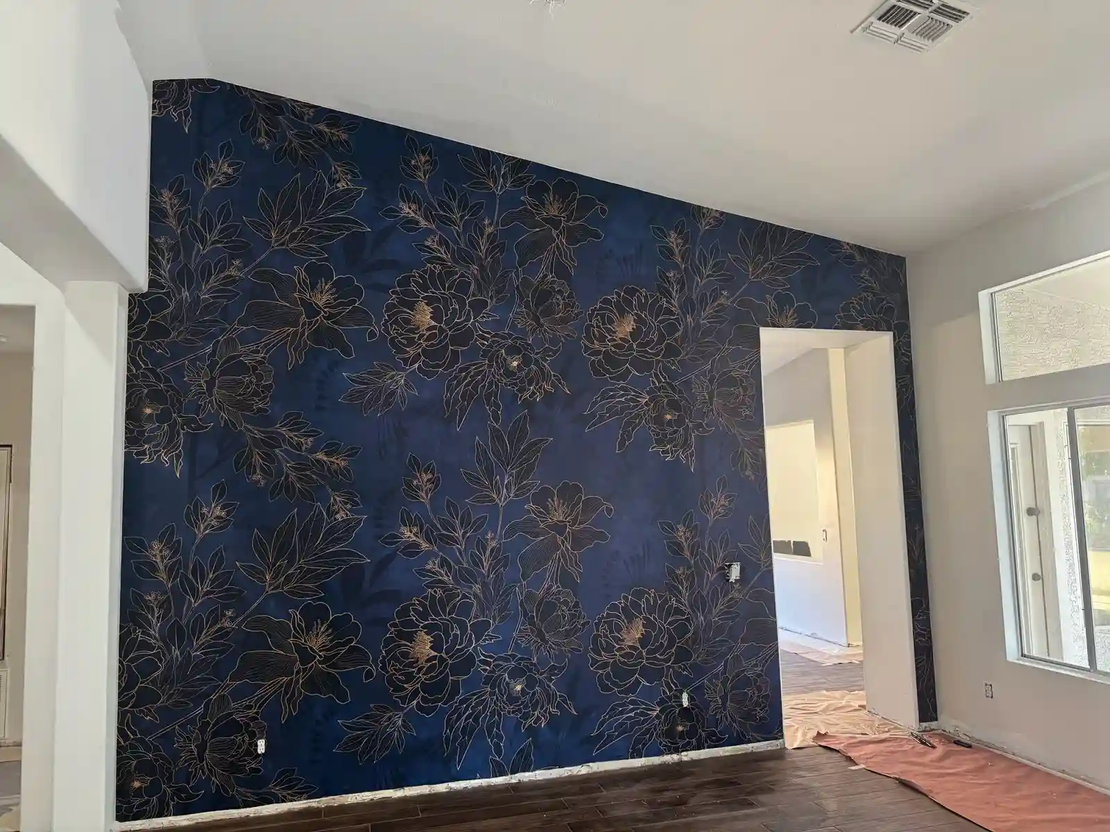 Quality wallpaper materials used by Tucson Wallpaper Studio in Biltmore, Phoenix