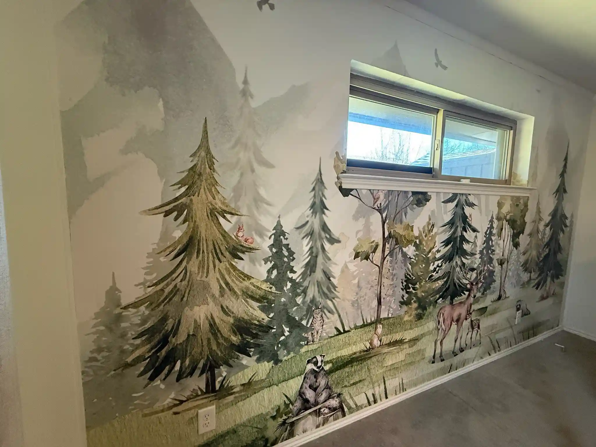 Wallpaper installation service in Tempe, AZ
